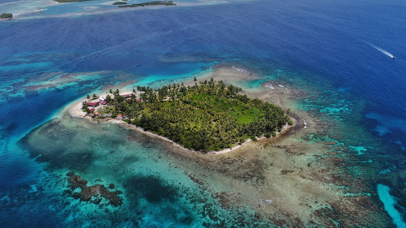 A tropical island in San Blas, Panama